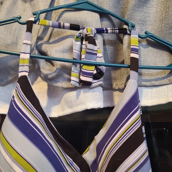 Dress - Picture 3 of 9